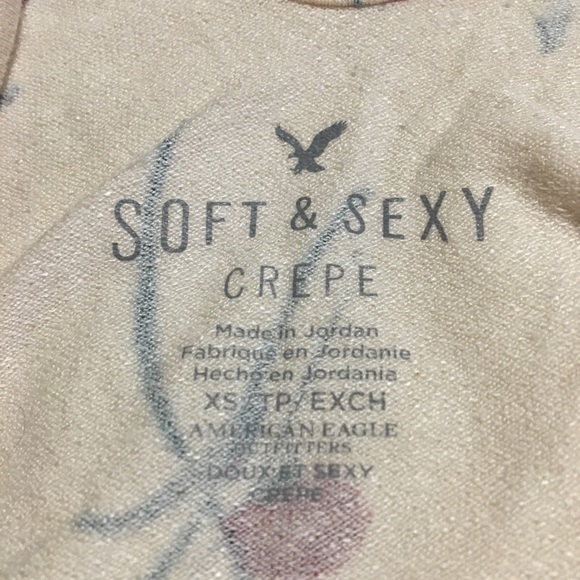 American eagle off the shoulder top - Picture 2 of 2